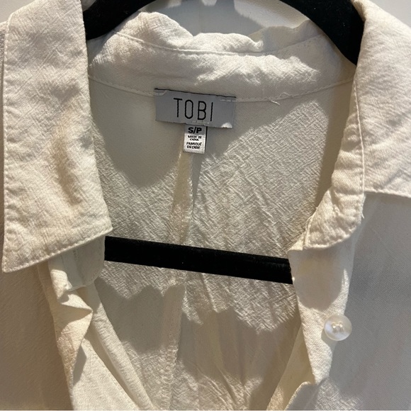 Tobi Cropped Tie-Front Button Down S - Picture 2 of 5